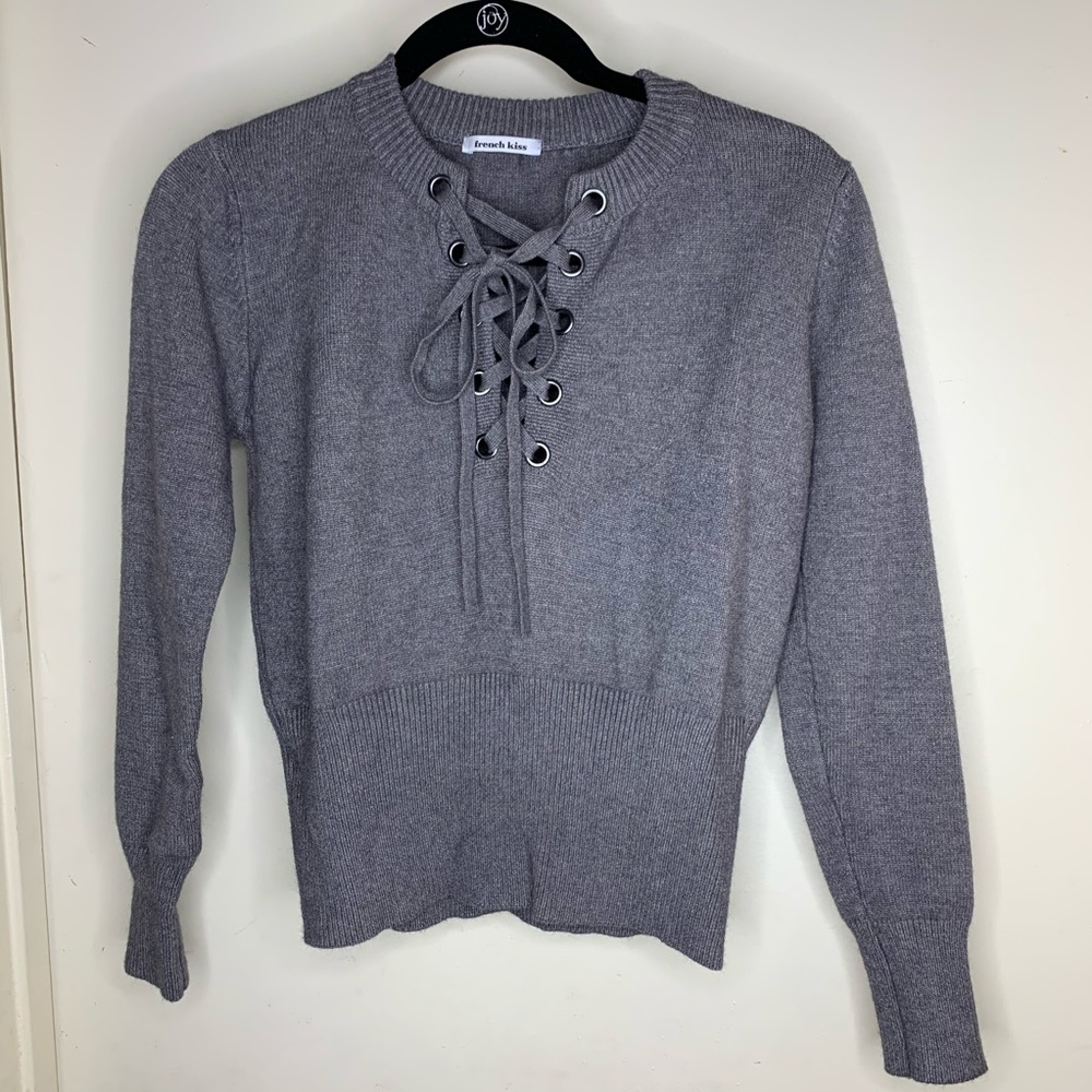 FRENCH KISS || knit top